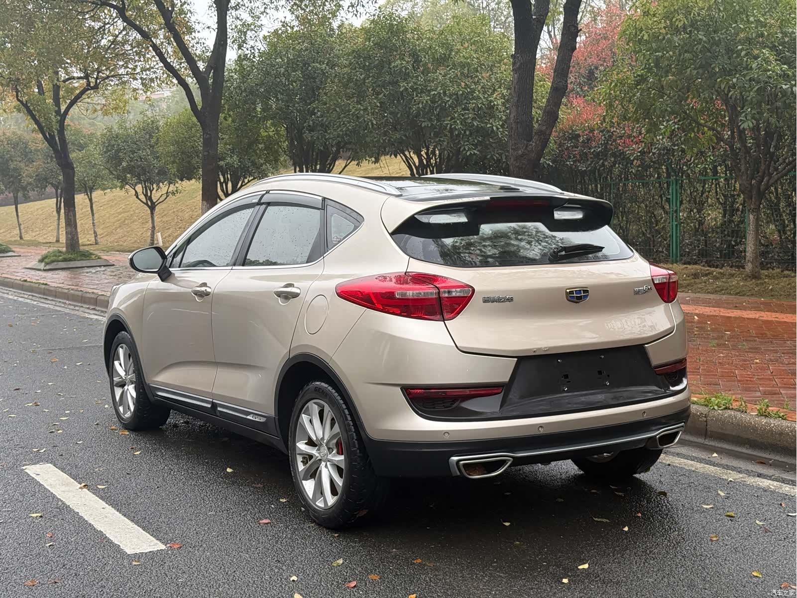 Geely Emgrand, 2017 8