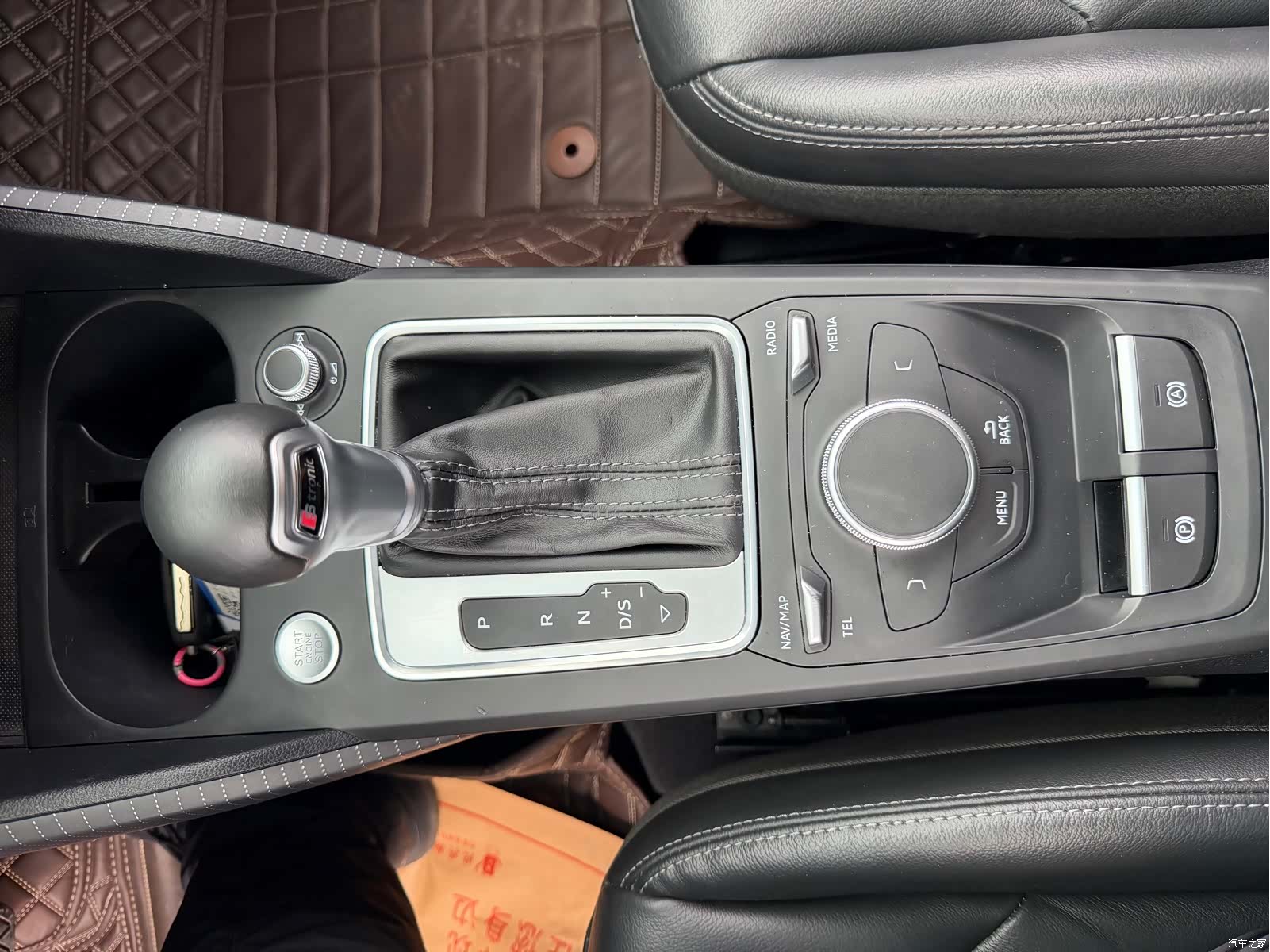 Audi Q2L, 2022 17