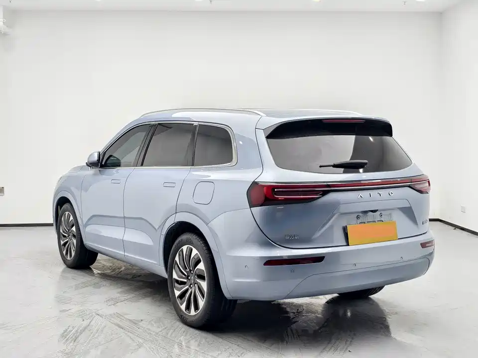 AITO Ask the world M7