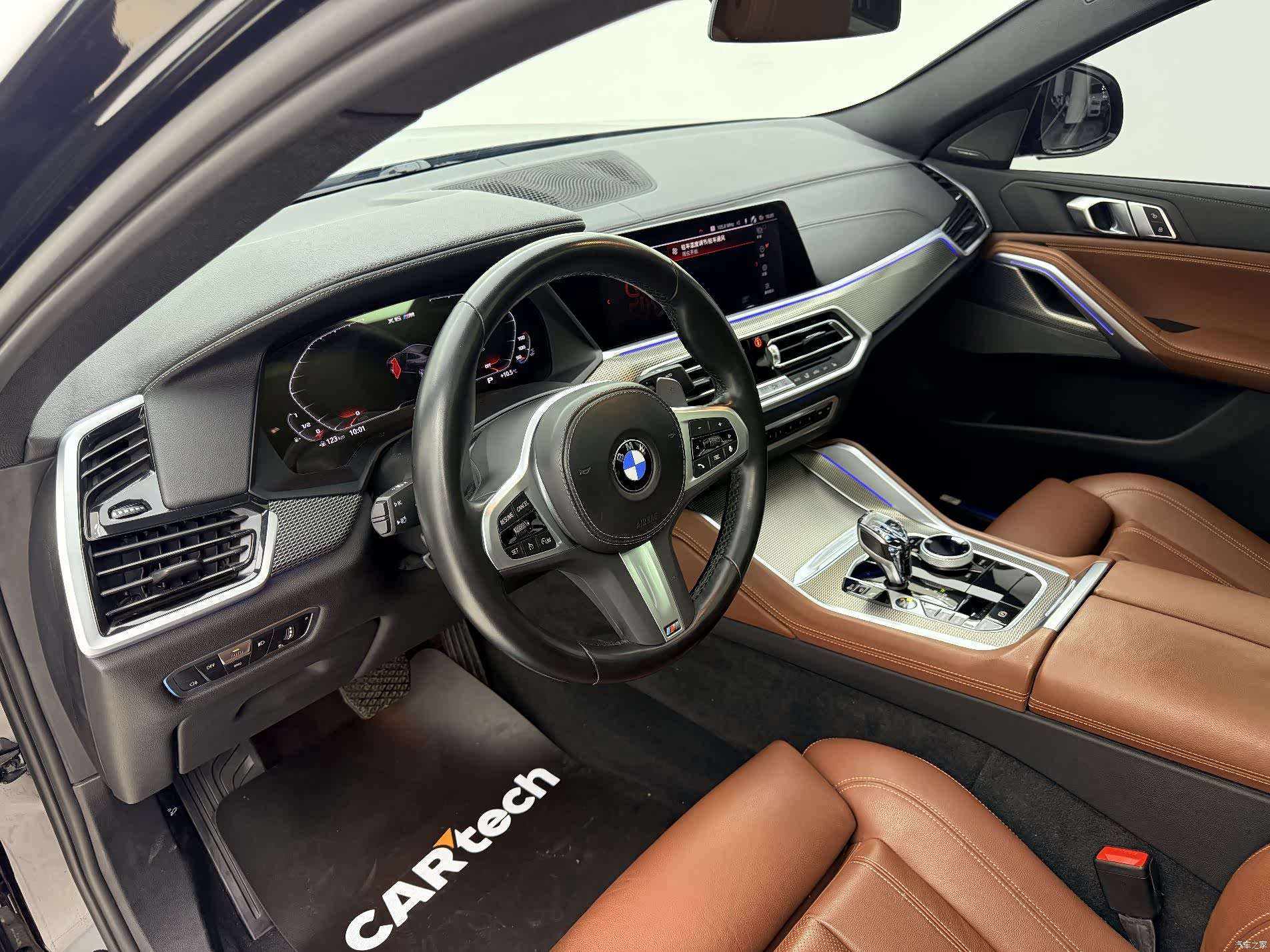 BMW X6, 2023 12
