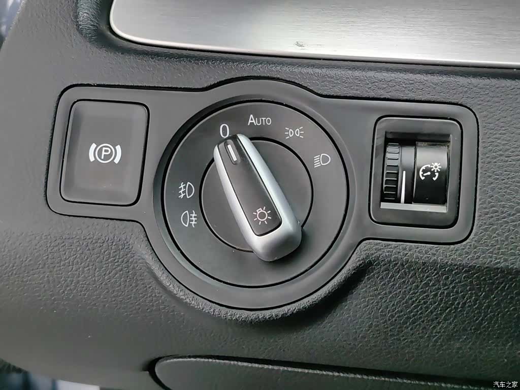 Volkswagen CC, 2012 21