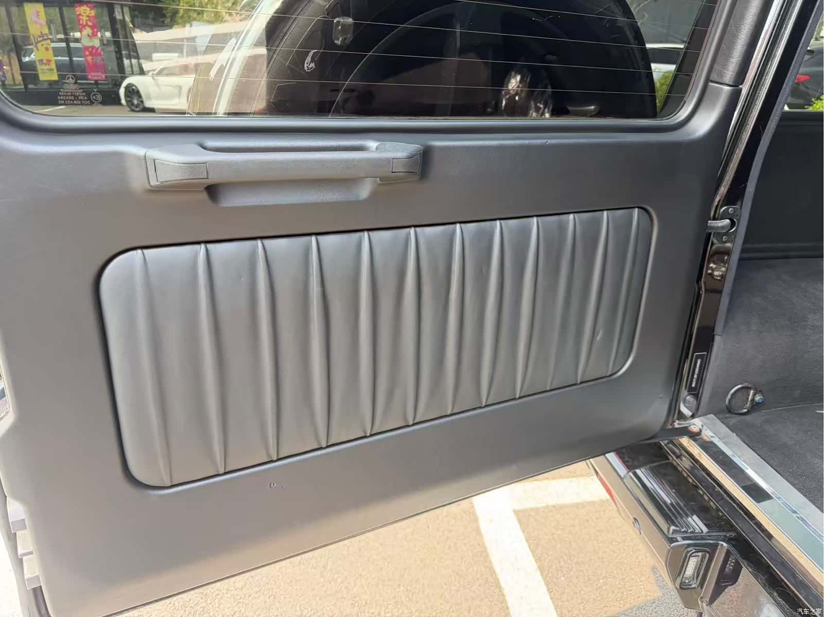Mercedes-Benz G-Class, 2016 12