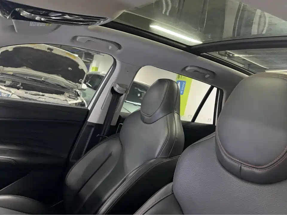 Roewe RX5 Roewe RX5
