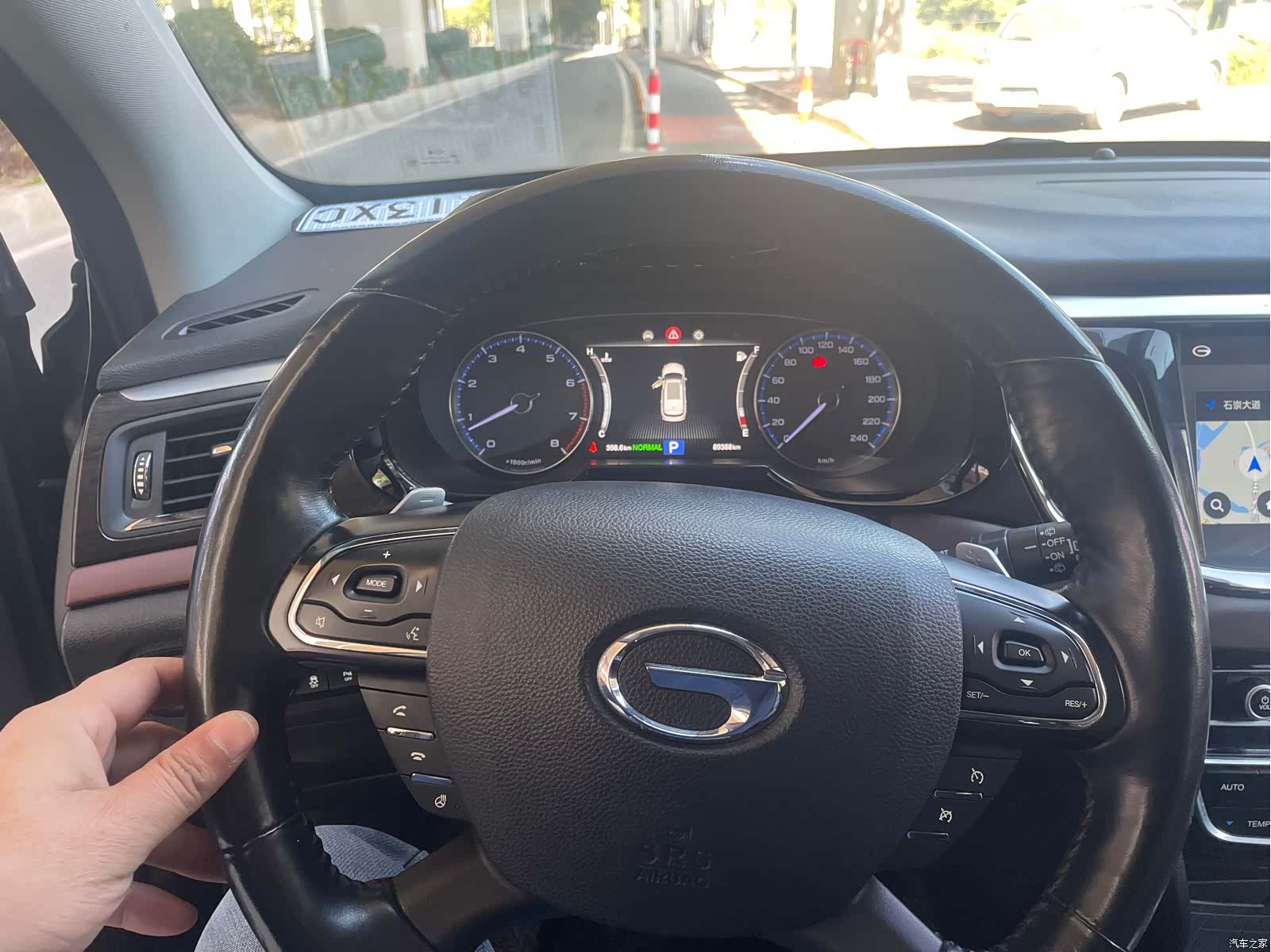 Trumpchi GS8, 2018 6