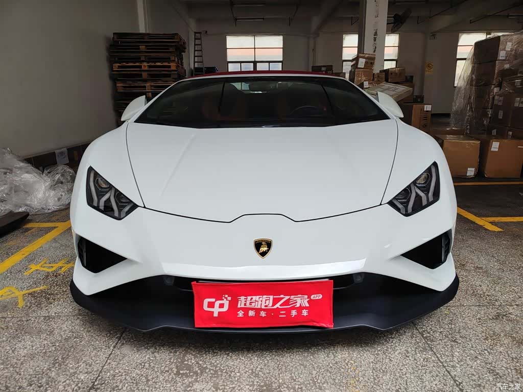 Lamborghini Huracán, 2022 3