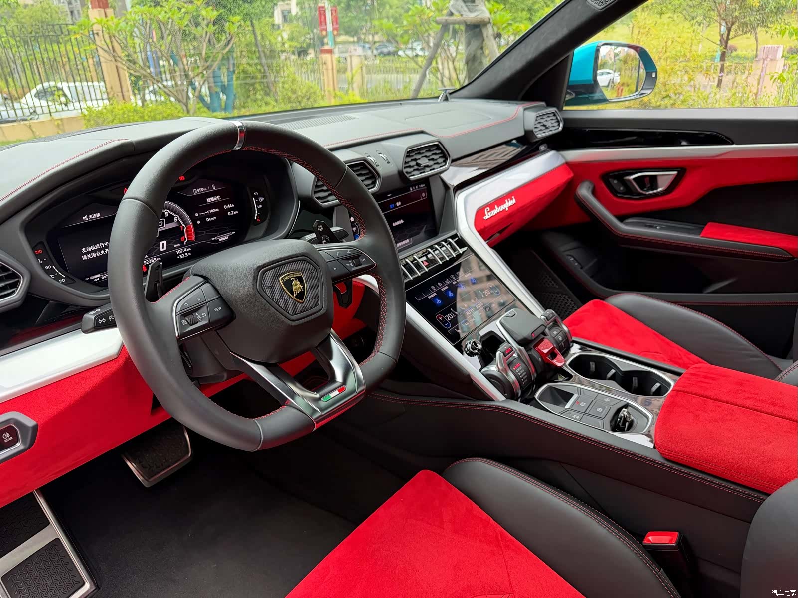Lamborghini Urus, 2019 8