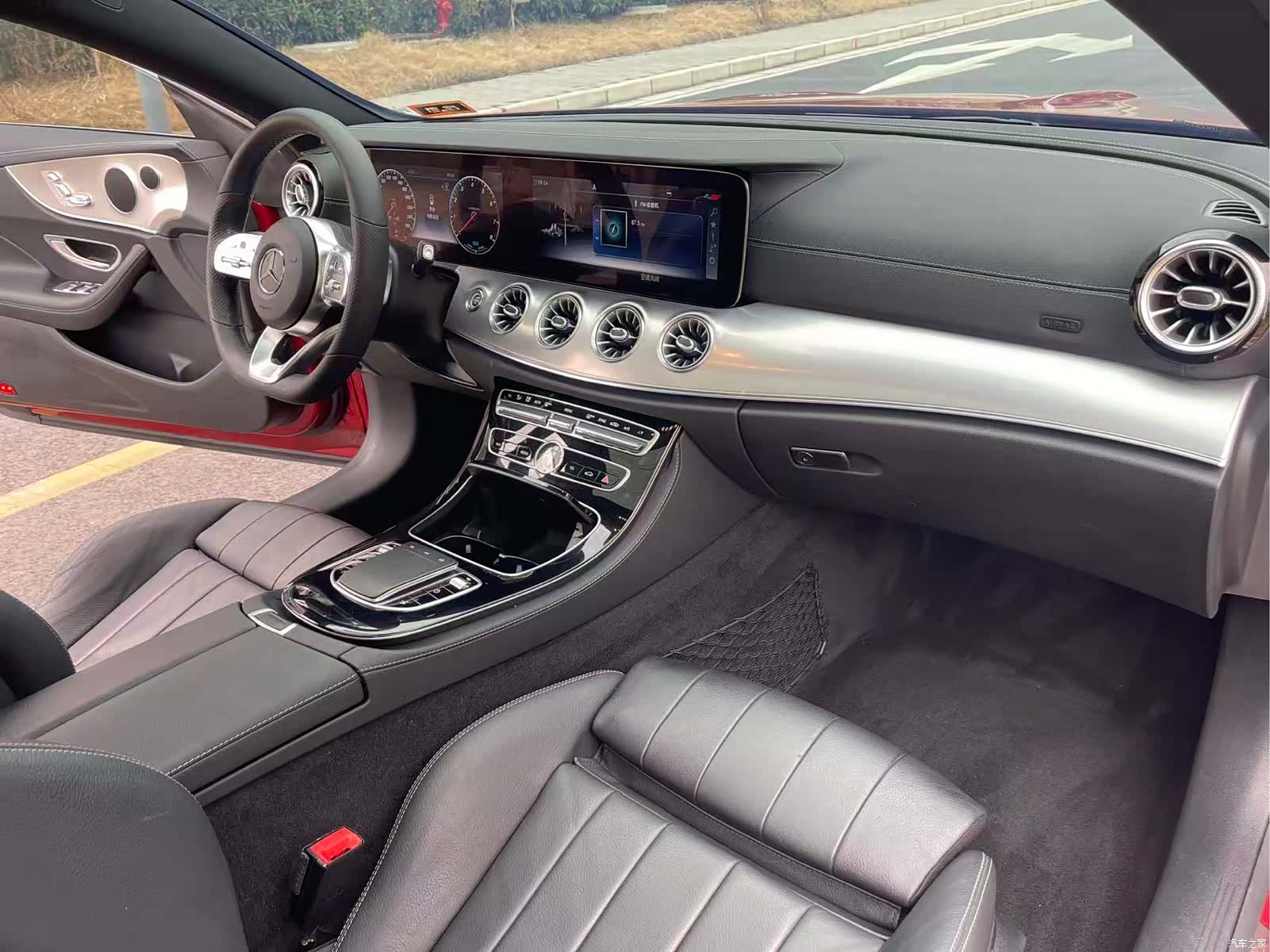 Mercedes-Benz E-Class, 2020 13