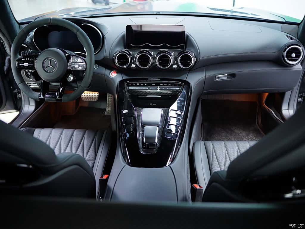 MG AMG, 2022 43