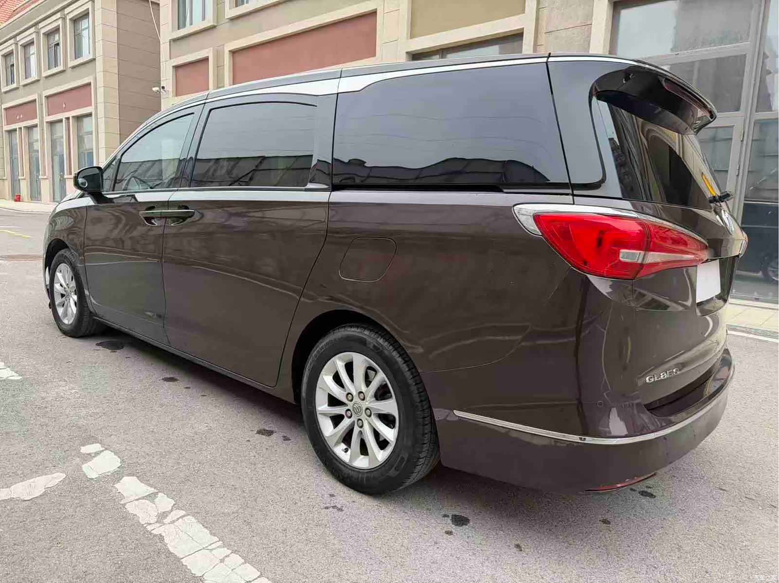 Buick GL8, 2018 14