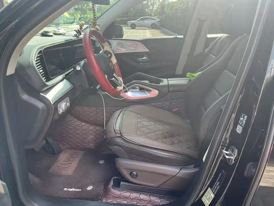 Mercedes-Benz GLE Mercedes-Benz GLE
