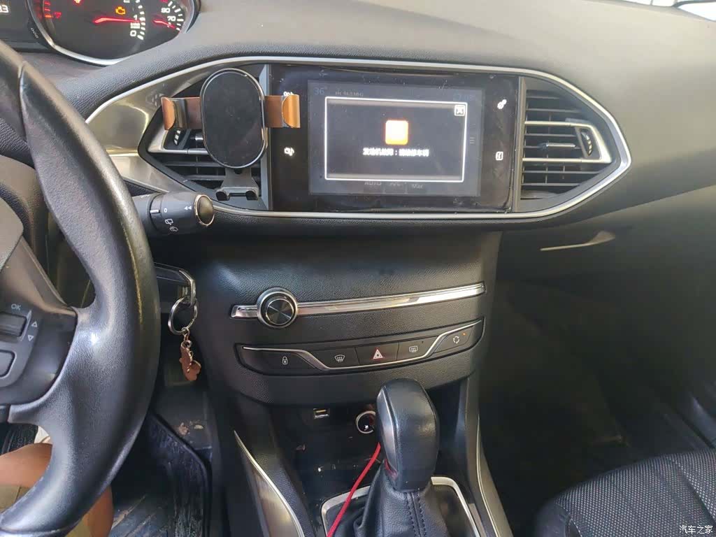 Peugeot 308, 2016 14