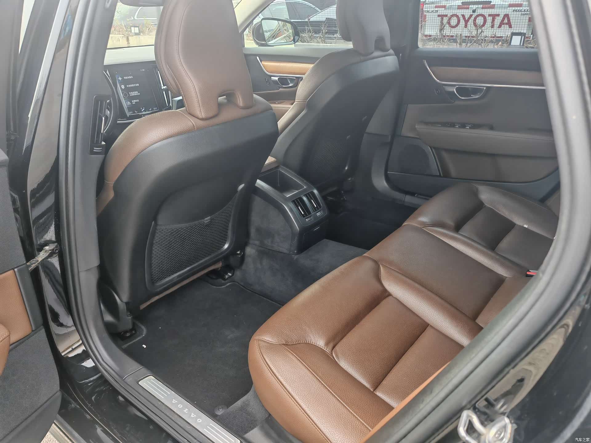 Volvo S90, 2019 19