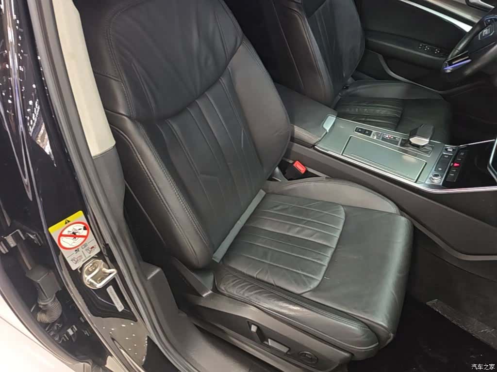 Audi A6L, 2021 25