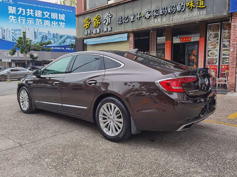 Buick Lacrosse