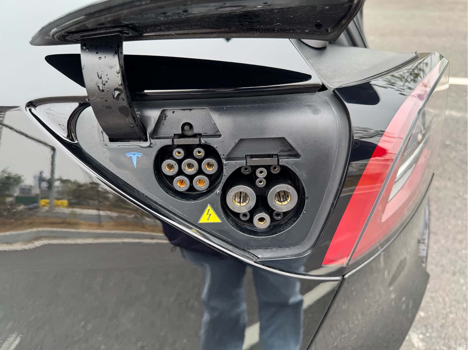 Tesla Model Y, 2023 21