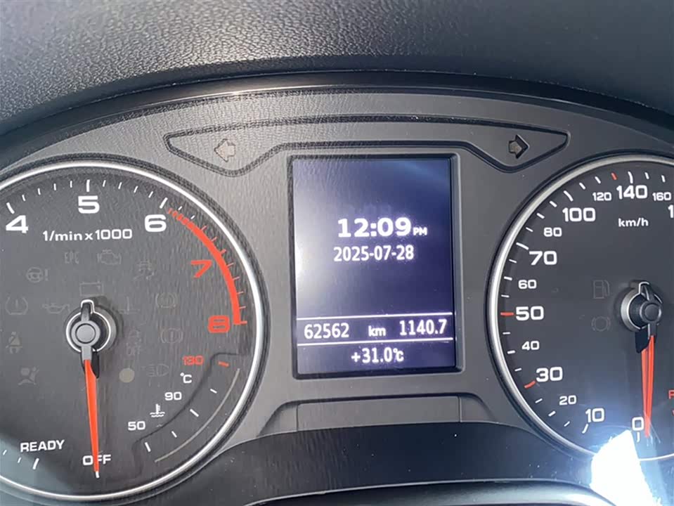 Audi Q2L Audi Q2L