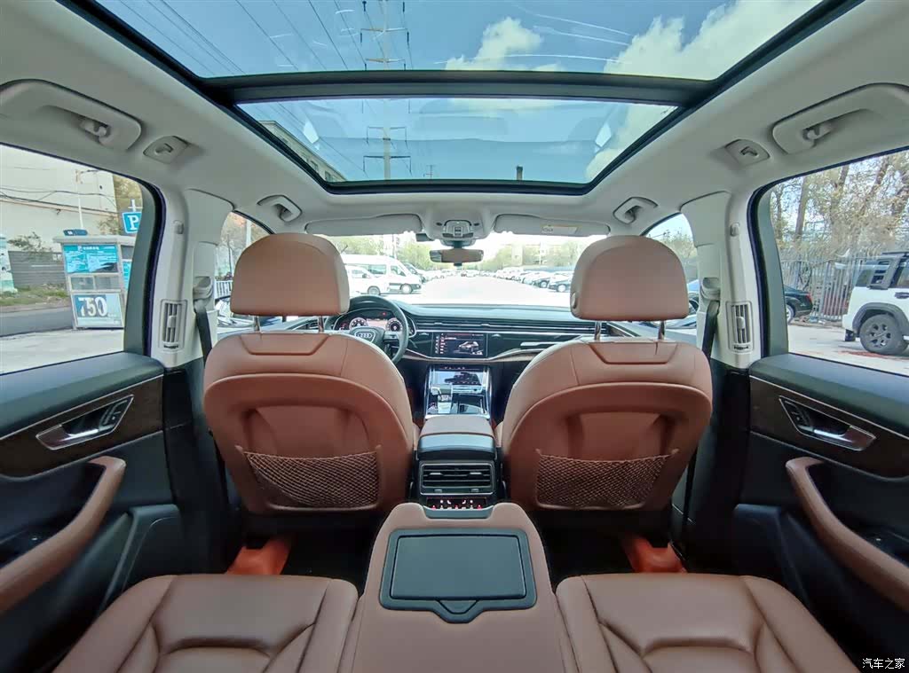 Audi Q7, 2024 19