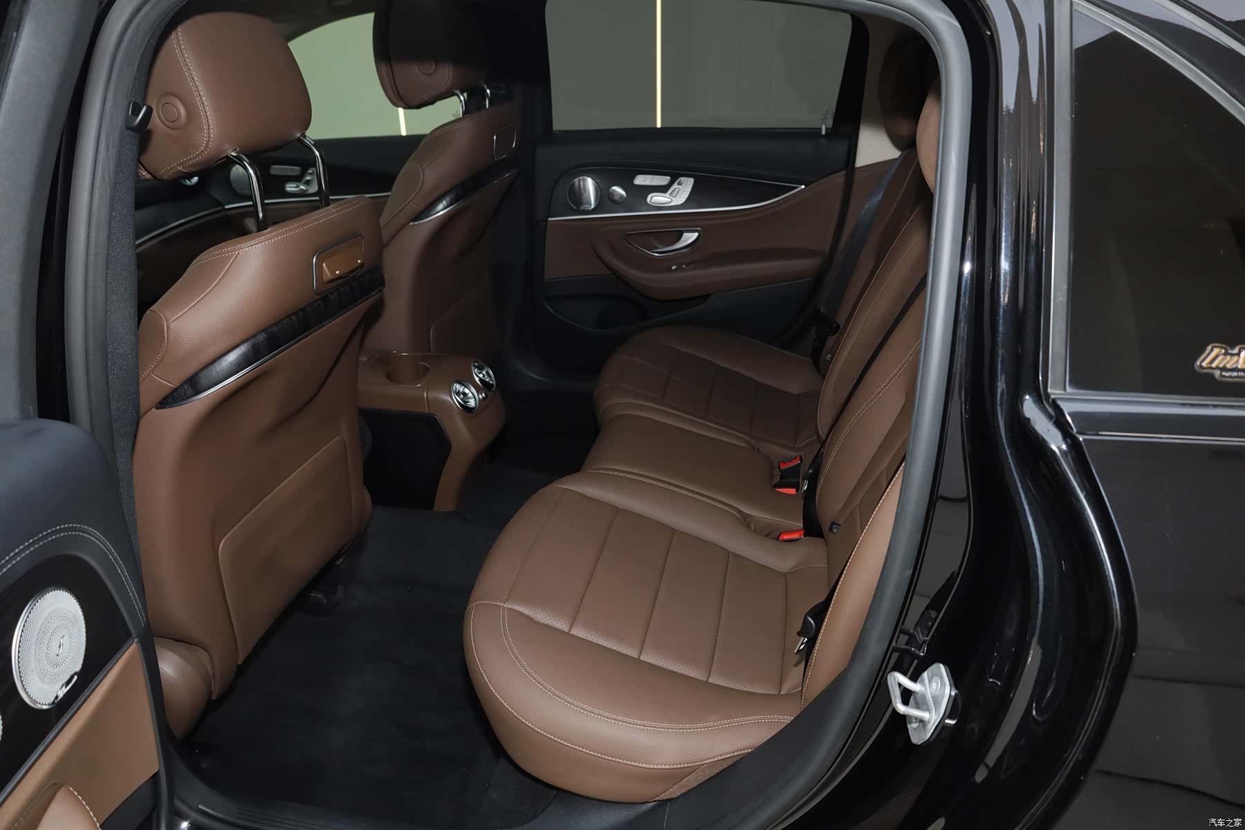 Mercedes-Benz E-Class, 2020 18