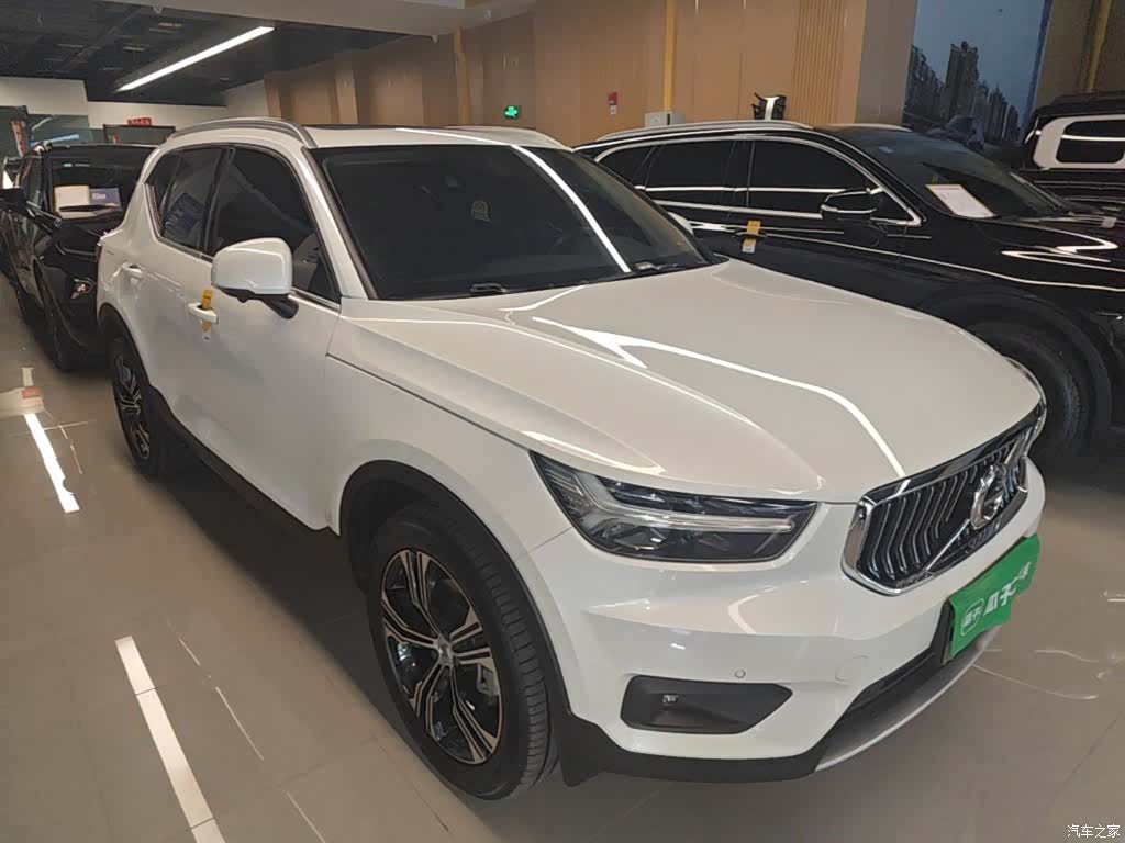 Volvo XC40, 2021 4