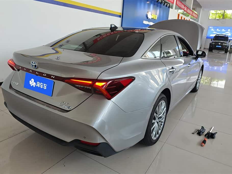 Toyota Asian dragon