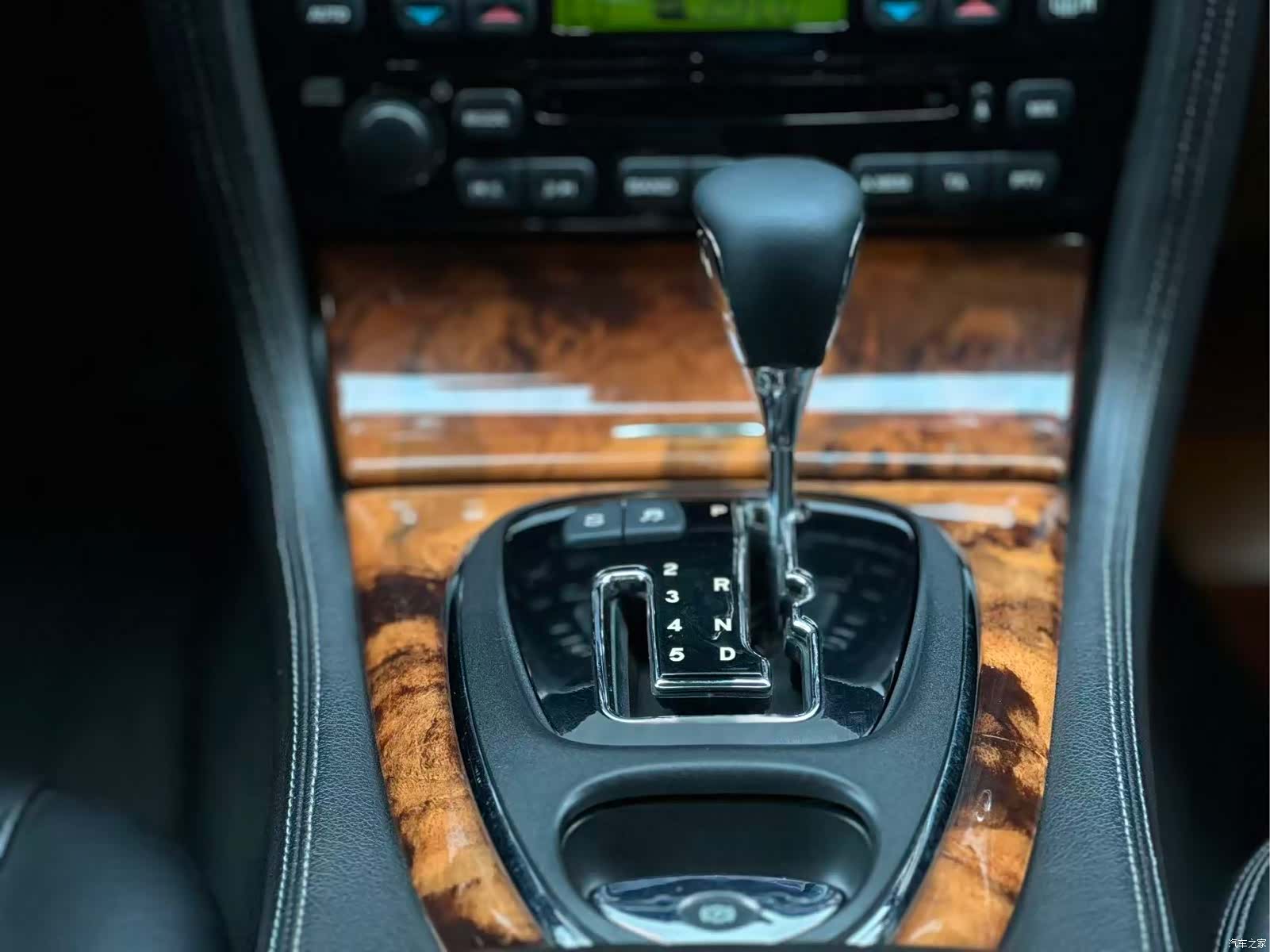 Jaguar XJ, 2008 24