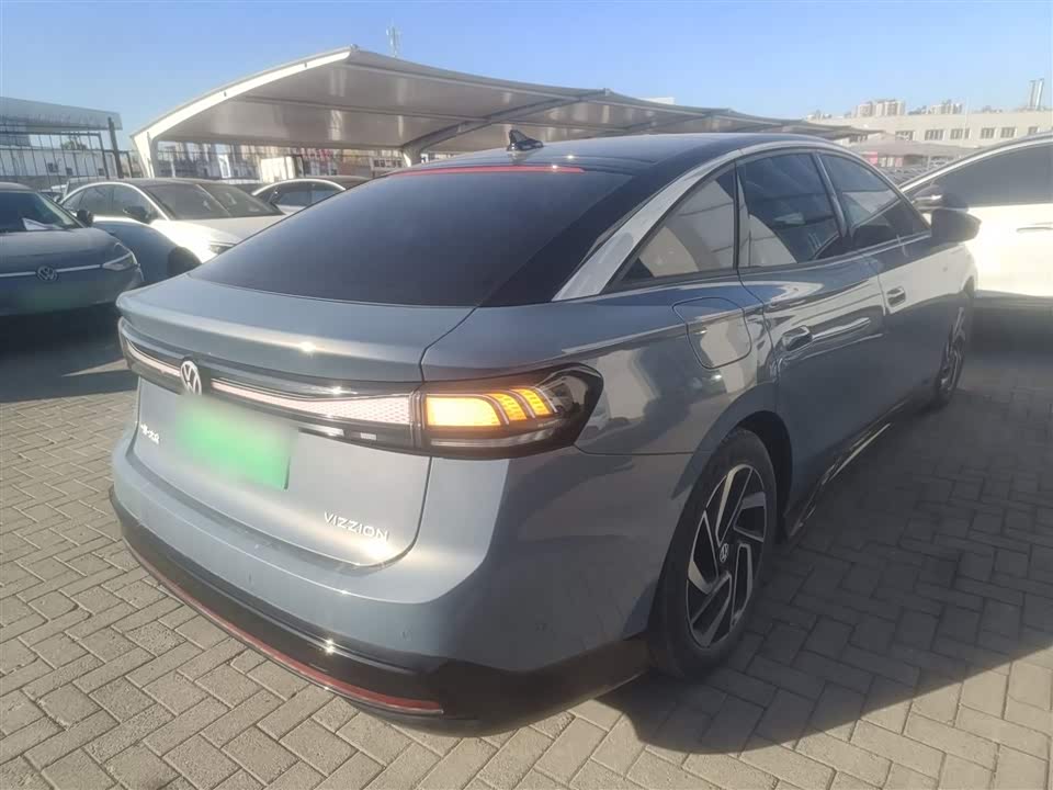 Volkswagen ID.7 VIZZION