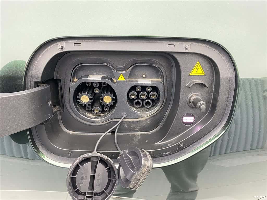 Geely 8, 2025 24
