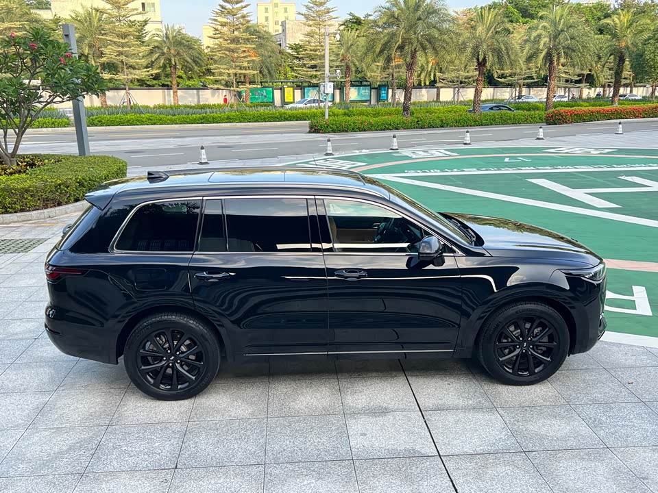 Li Auto Ideal ONE