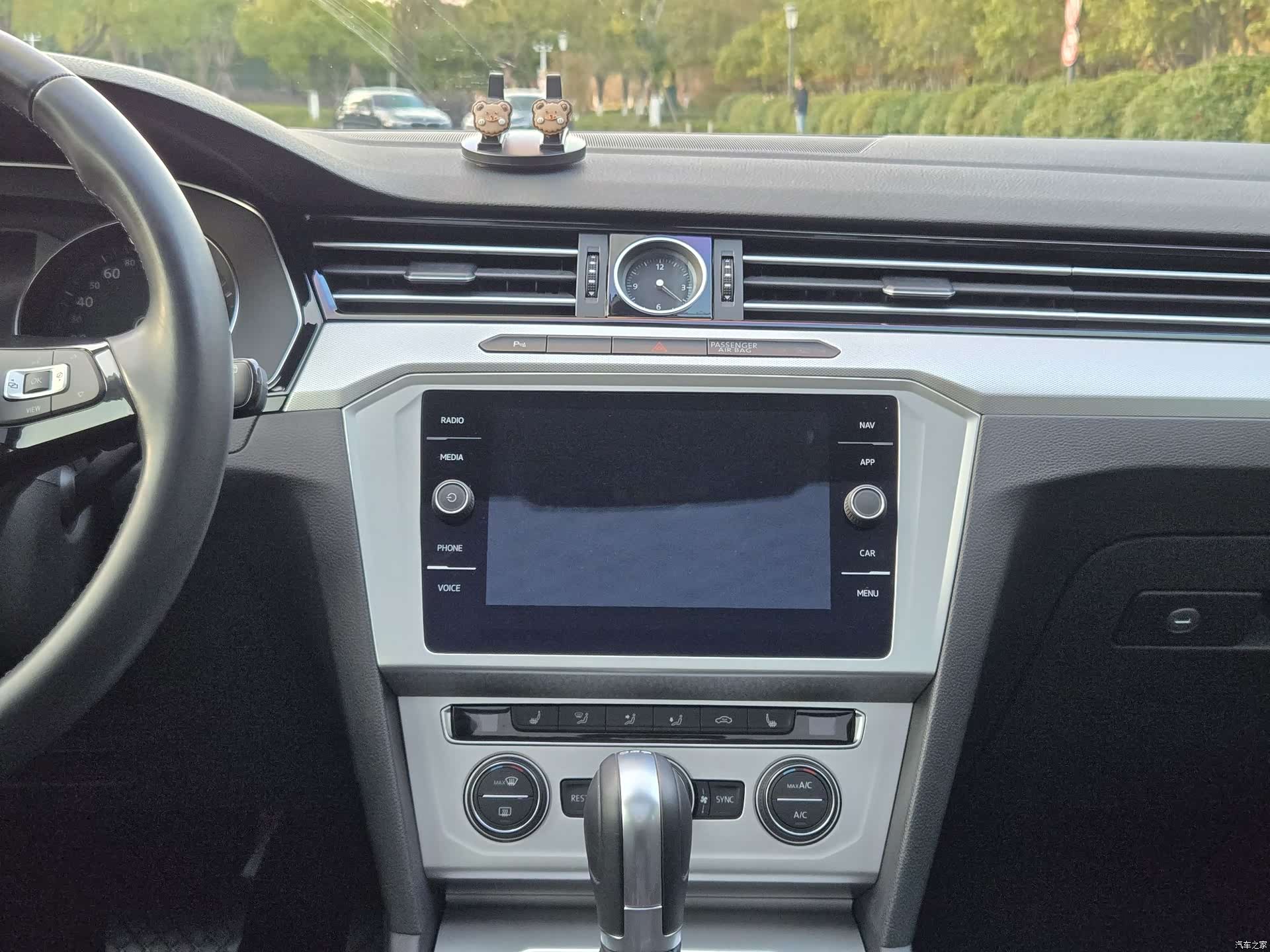 Volkswagen Variant, 2019 10