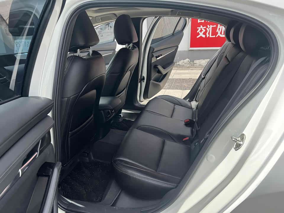 Mazda 3 Angkesaila Mazda 3 Angkesaila