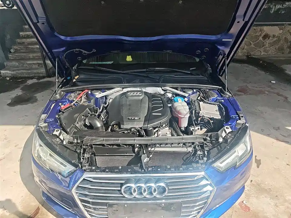 Audi A4L