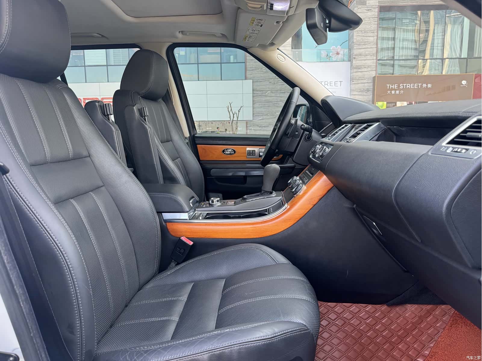 Land Rover Range Rover, 2011 12