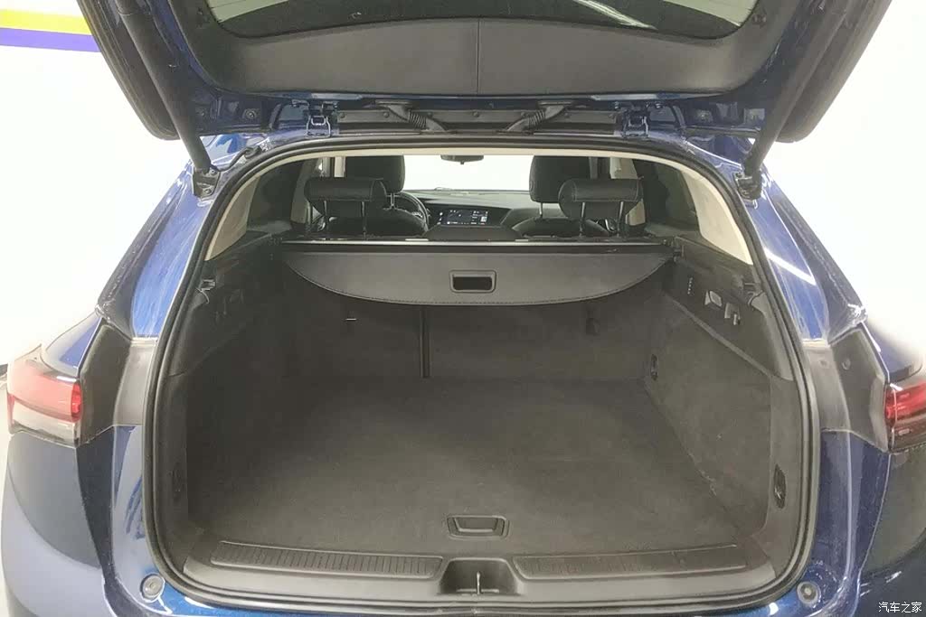Buick Envision, 2023 4