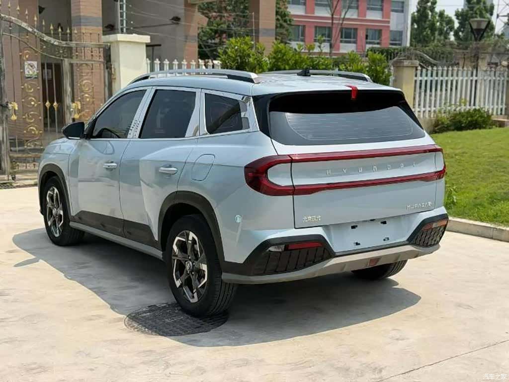 Hyundai ix35, 2024 8