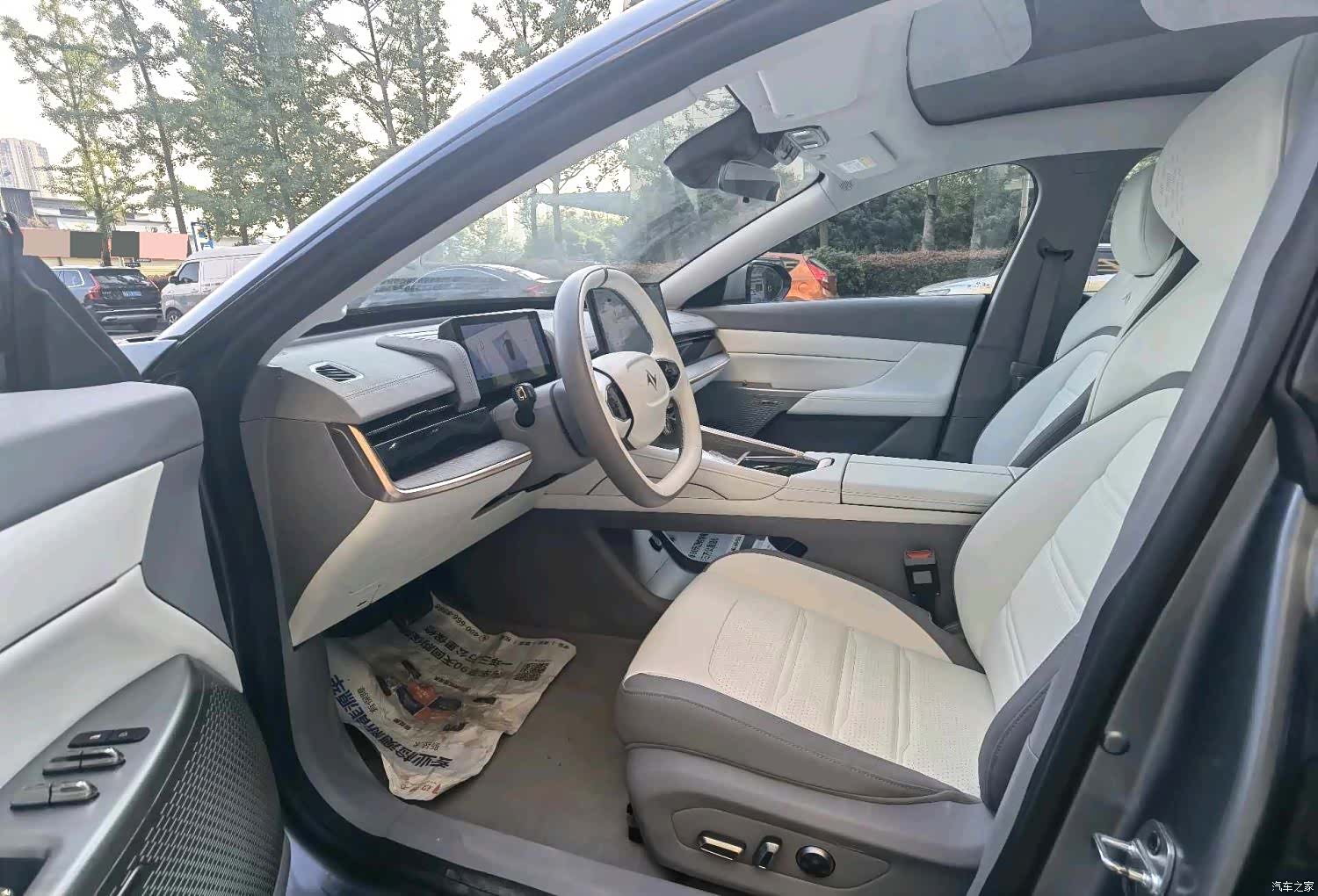 DongFeng eπ007, 2024 4