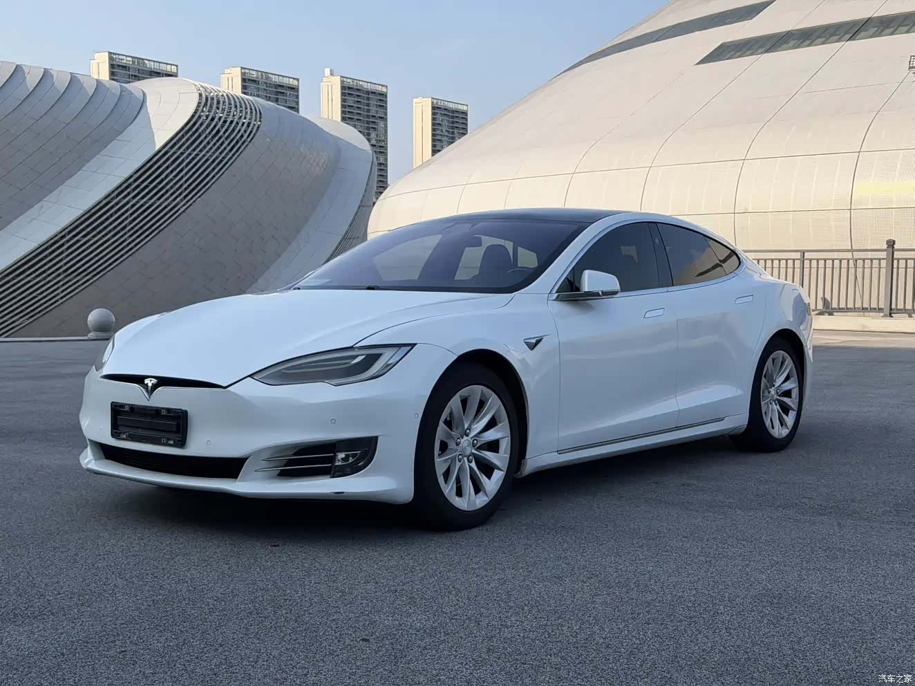 Tesla Model S, 2019 1