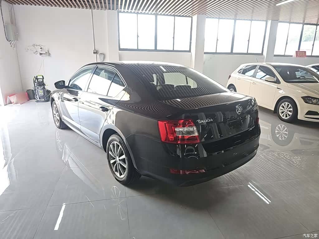 Skoda Octavia, 2016 все фото