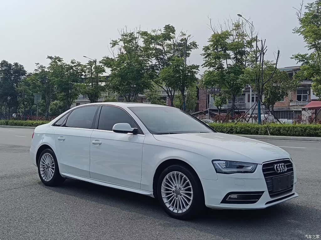 Audi A4L, 2013 2
