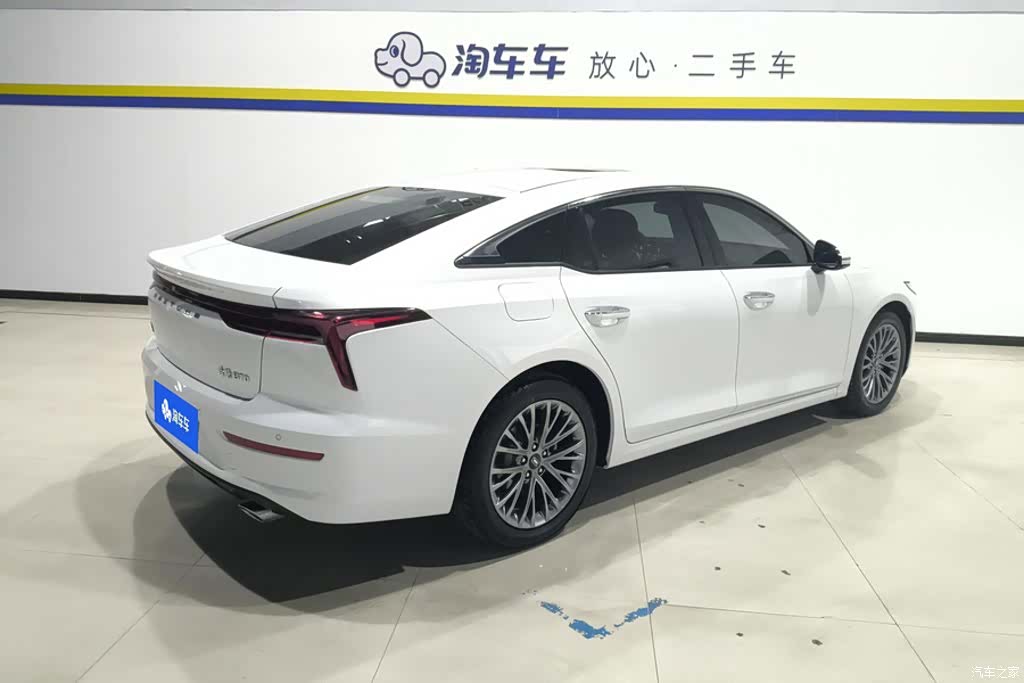 Bestune B70, 2023 3