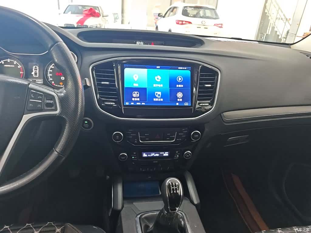 Geely X6, 2016 13