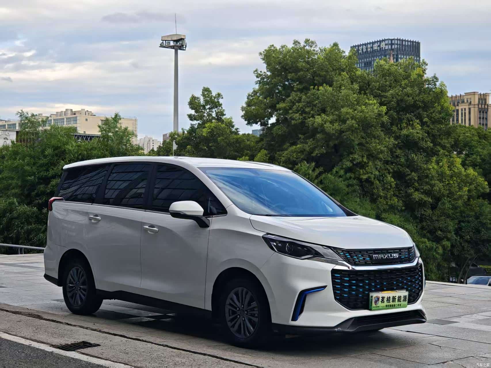 Maxus EUNIQ, 2021 3