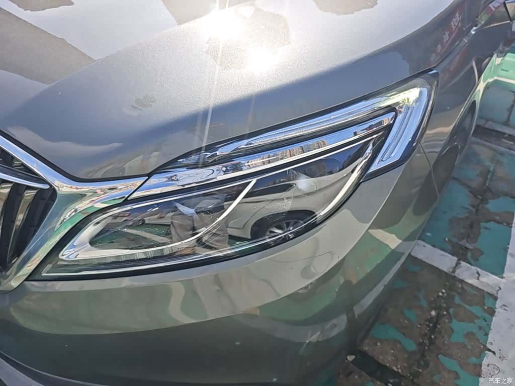 Buick GL8, 2020 24