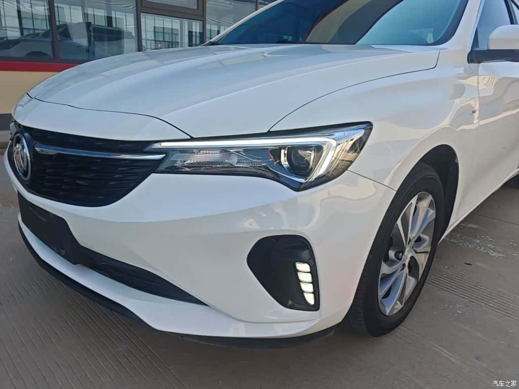 Buick Verano, 2022 24