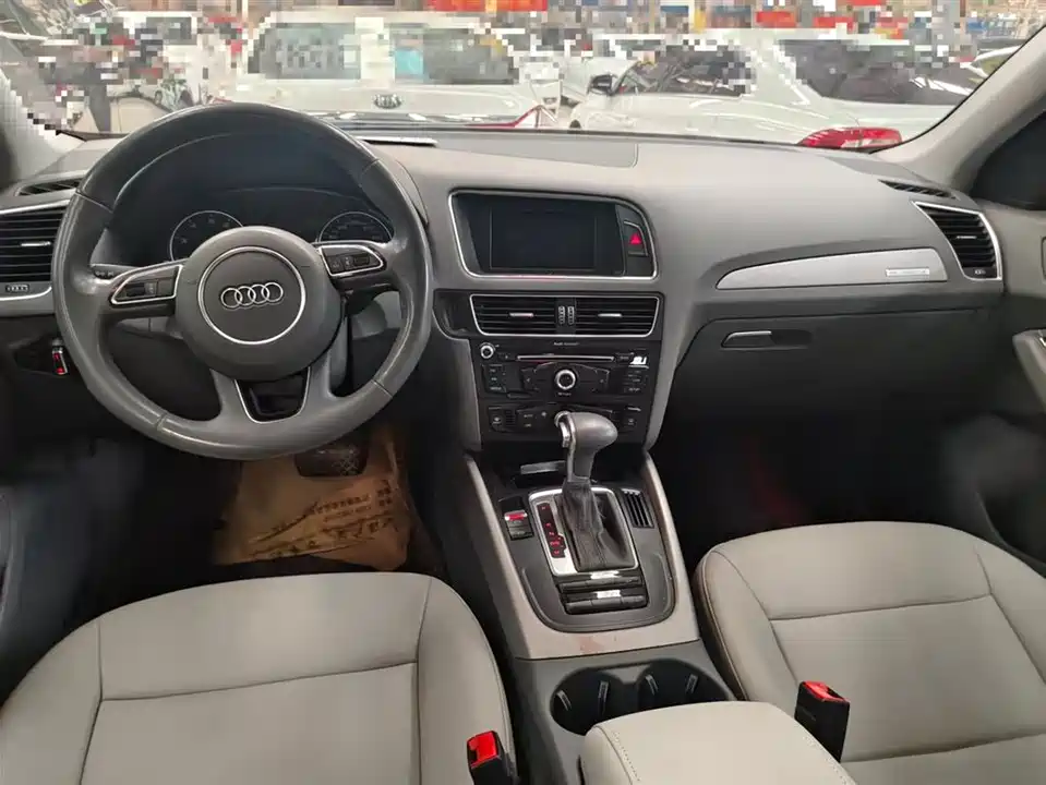Audi Q5 Audi Q5