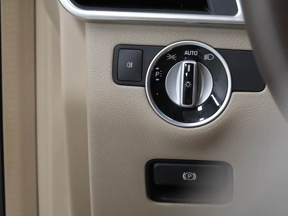 Mercedes-Benz GL grade