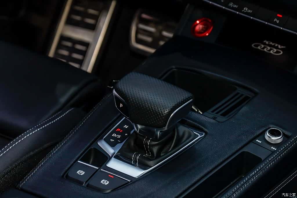 Audi Q5L, 2024 22