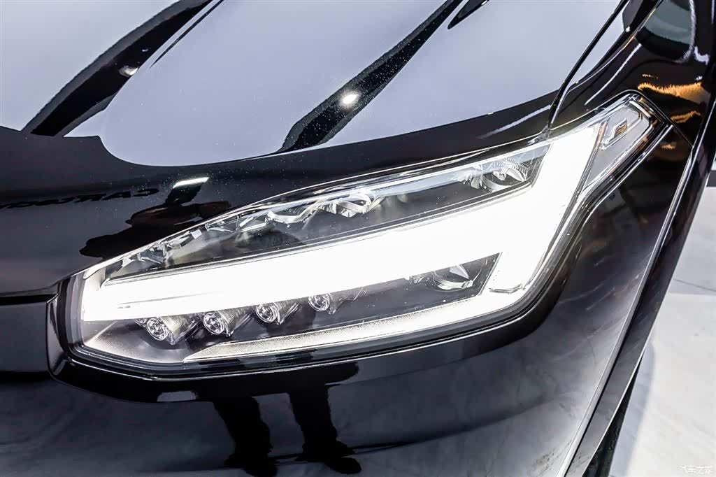 Volvo XC90, 2024 31