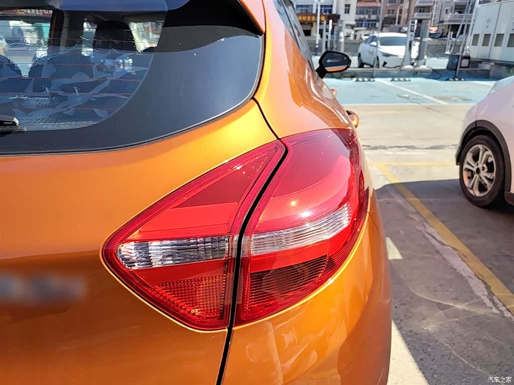 Geely Emgrand, 2017 8