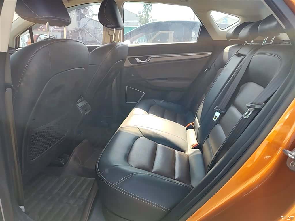 Geely Emgrand, 2017 17