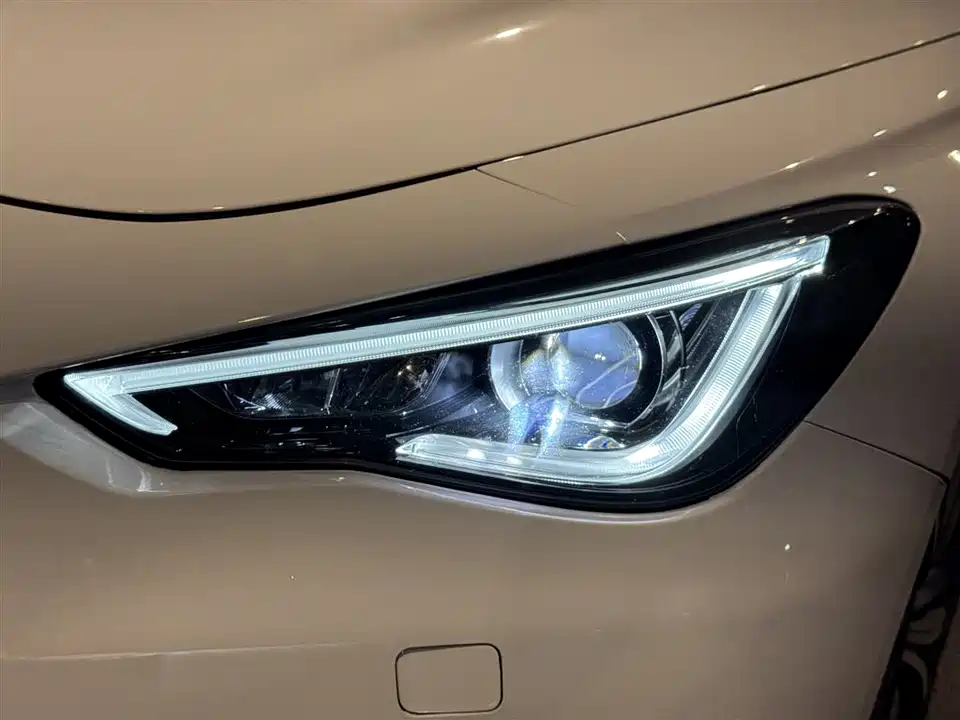 Infiniti Q60 Infiniti Q60